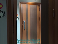 Χάλκινη πόρτα