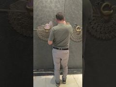 Αλουμινένια πόρτα εισόδου